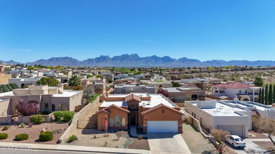 3068 Chippewa Summit Drive, Las Cruces, NM 88011 - #3