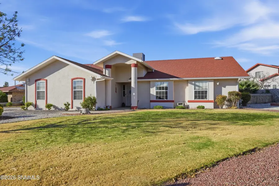 1001 Lantana Avenue, Las Cruces, NM 88005 - #2