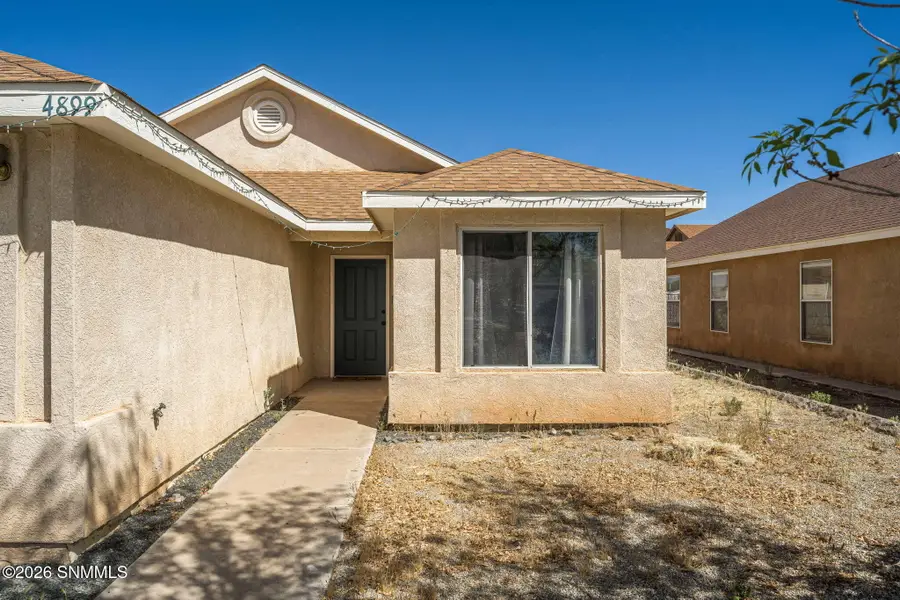 4899 Calle Bella Avenue, Las Cruces, NM 88012 - #3