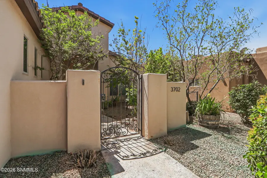 3702 San Clemente Avenue, Las Cruces, NM 88012 - #2