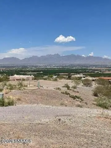 550 Lark Spur Way, Las Cruces, NM 88007