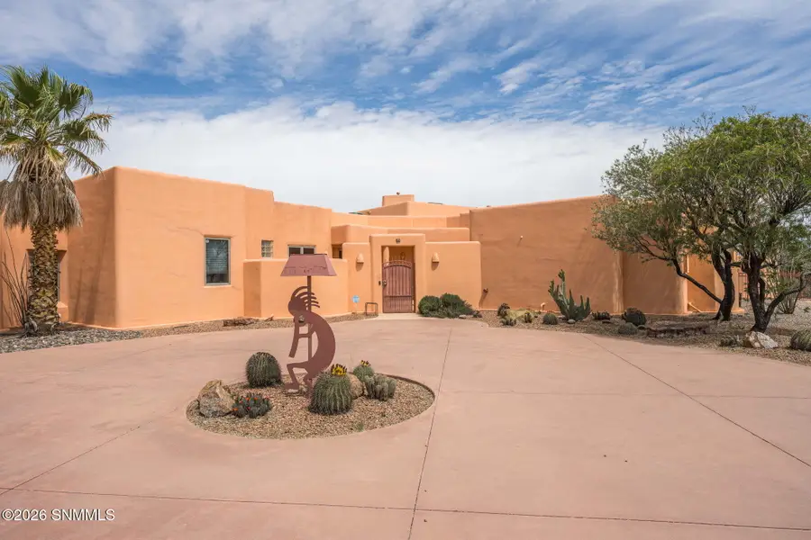 1540 Vista Del Valle, Las Cruces, NM 88007 - #3