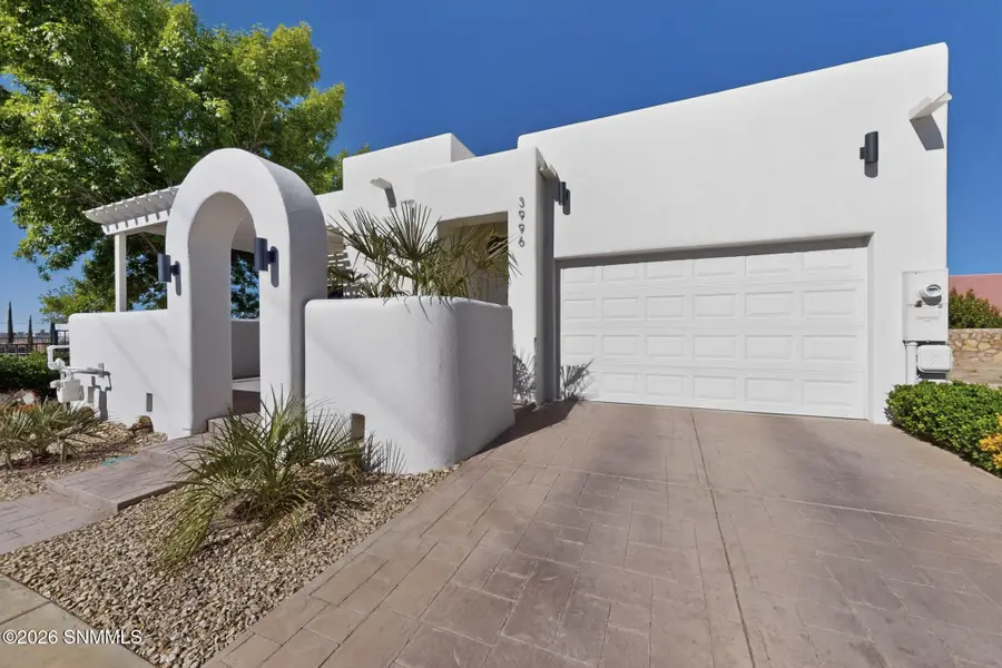 3996 Tayvis Road, Las Cruces, NM 88012 - #3