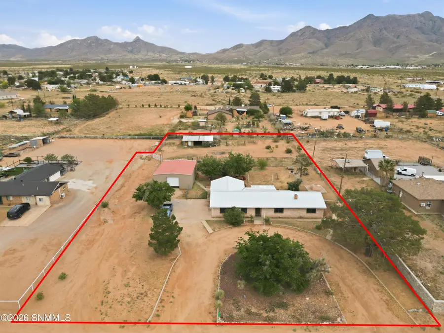 6626 Hawk Road, Las Cruces, NM 88012 - #2