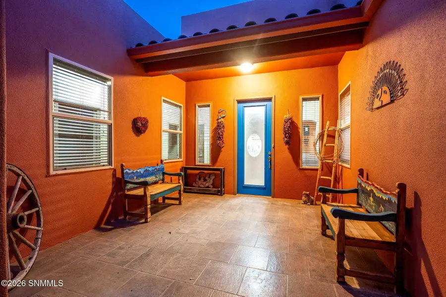 4335 Isleta Court, Las Cruces, NM 88011 - #3