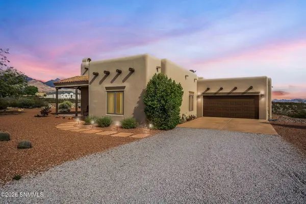 7878 Lion Den Canyon Way, Las Cruces, NM 88011