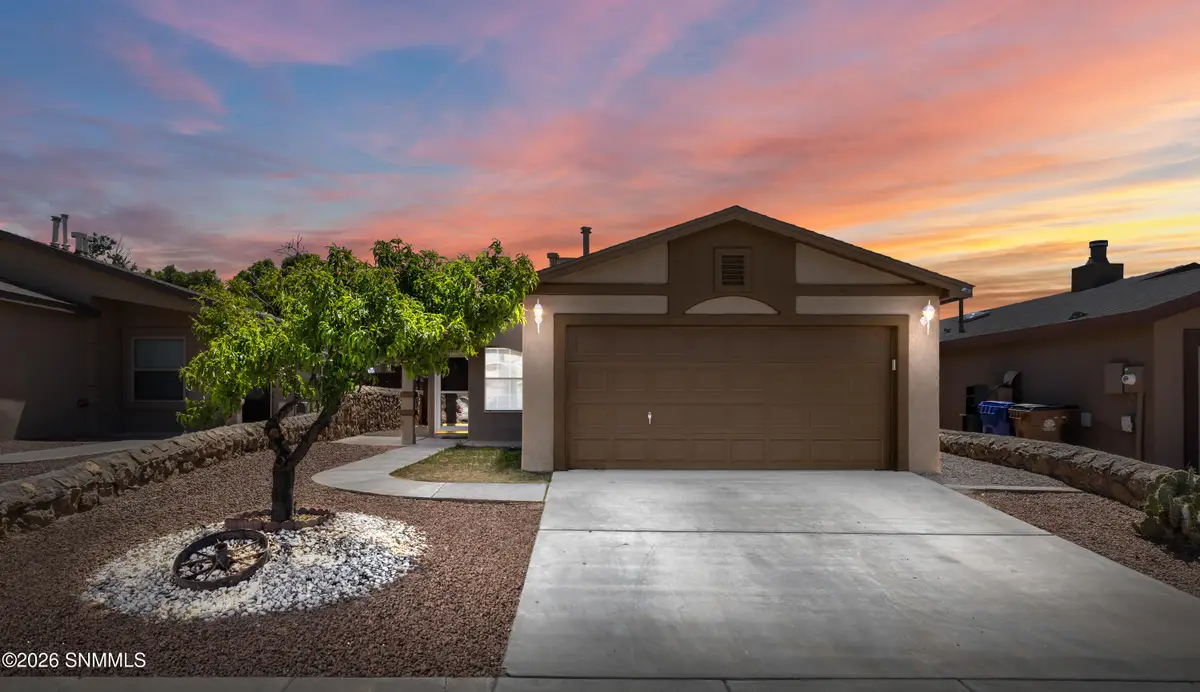 3731 Stoneway Road, Las Cruces, NM 88012 - #1