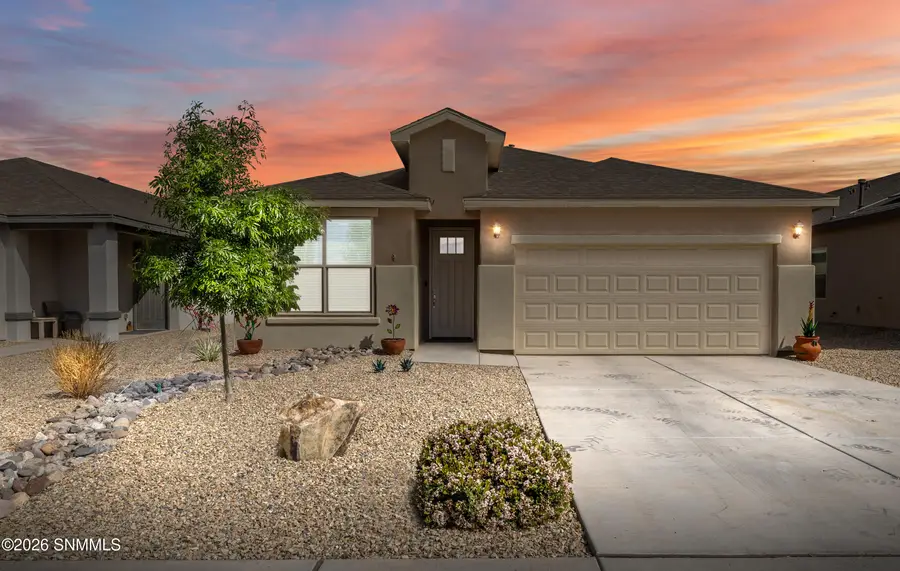 2840 Aragon Avenue, Las Cruces, NM 88007 - #2