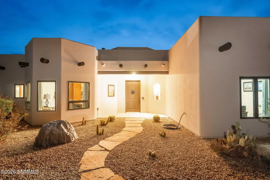 1232 Titania Court, Las Cruces, NM 88007 - #2