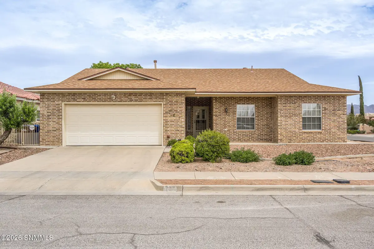 727 Mesa Point Road, Las Cruces, NM 88011 - #1