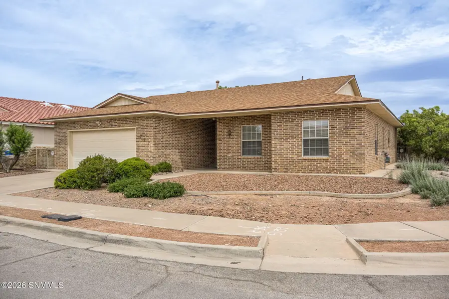 727 Mesa Point Road, Las Cruces, NM 88011 - #2