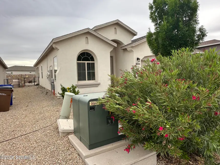4656 Toluca Avenue, Las Cruces, NM 88012 - #2