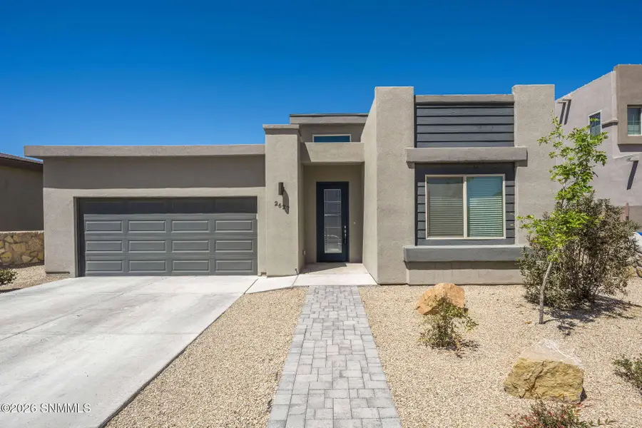 2627 Petaluma Avenue, Las Cruces, NM 88011 - #3