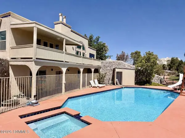 2330 Stagecoach Drive, Las Cruces, NM 88011