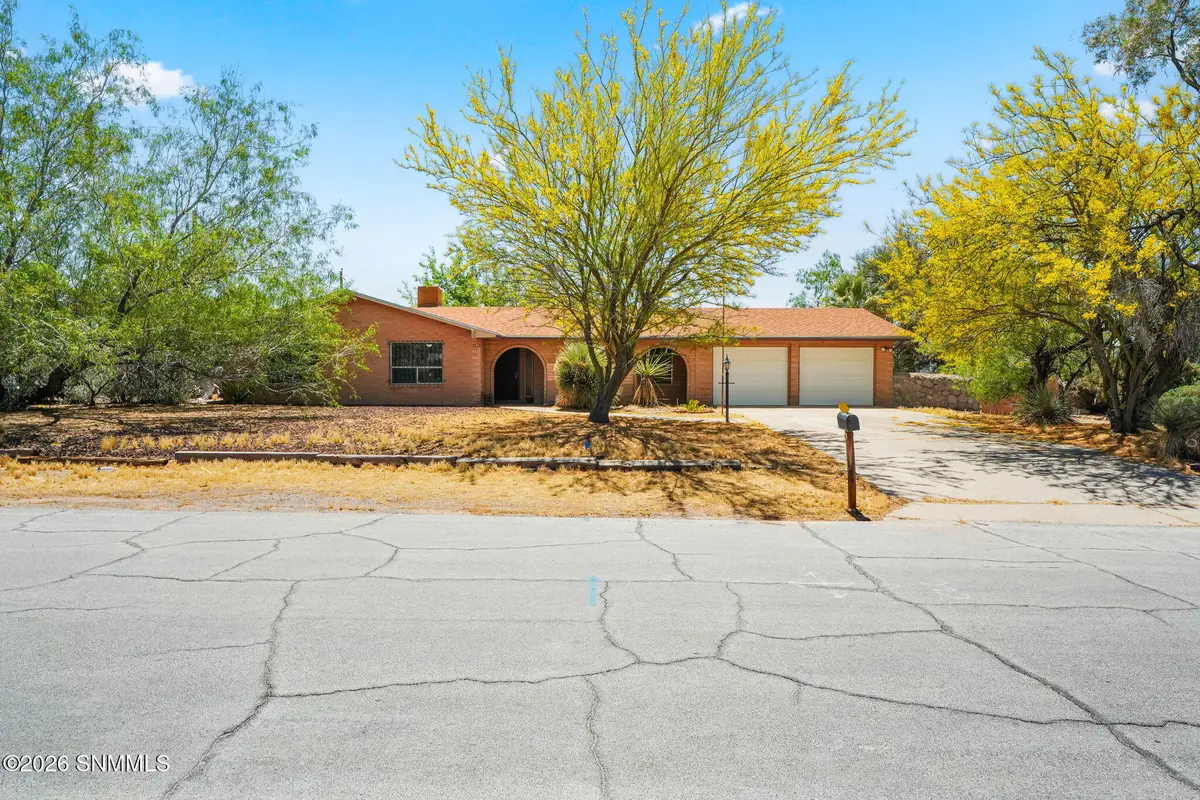 3012 Karen Drive, Las Cruces, NM 88001 - #1