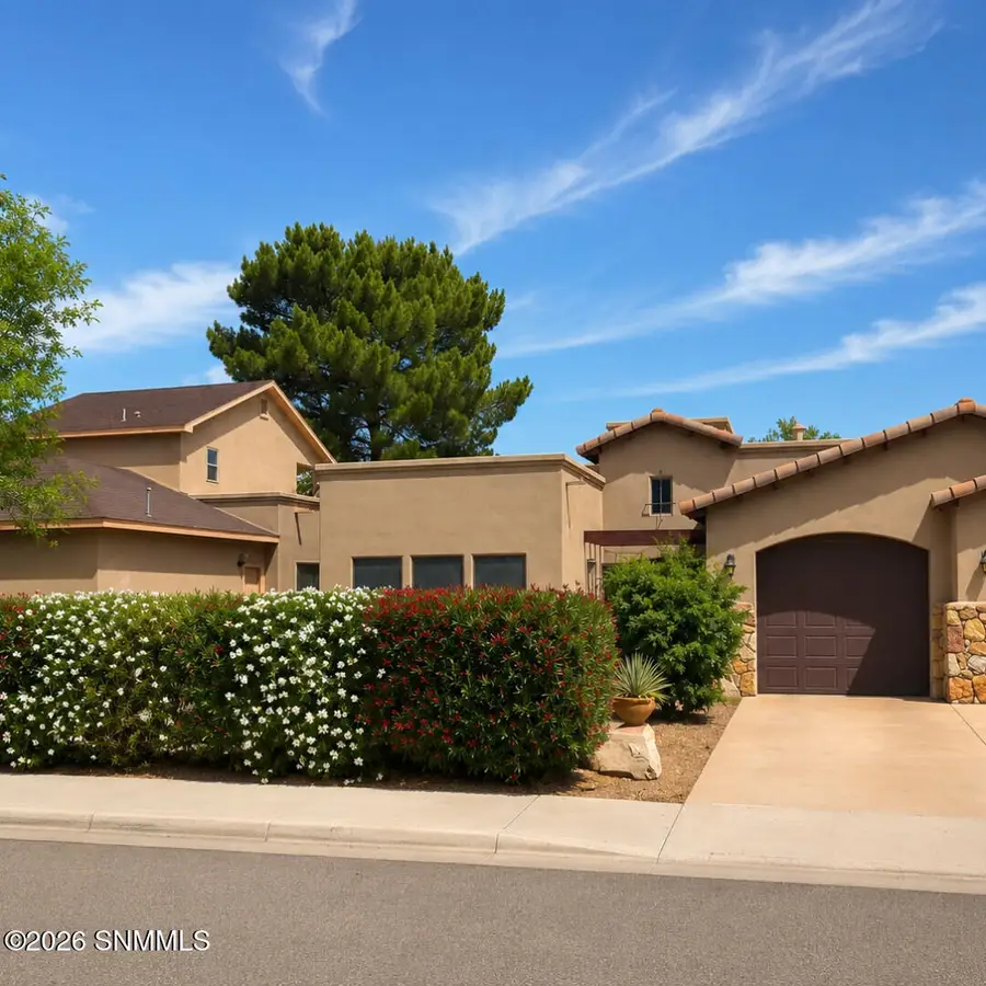 960 Flora Vista Drive, Las Cruces, NM 88007 - #2