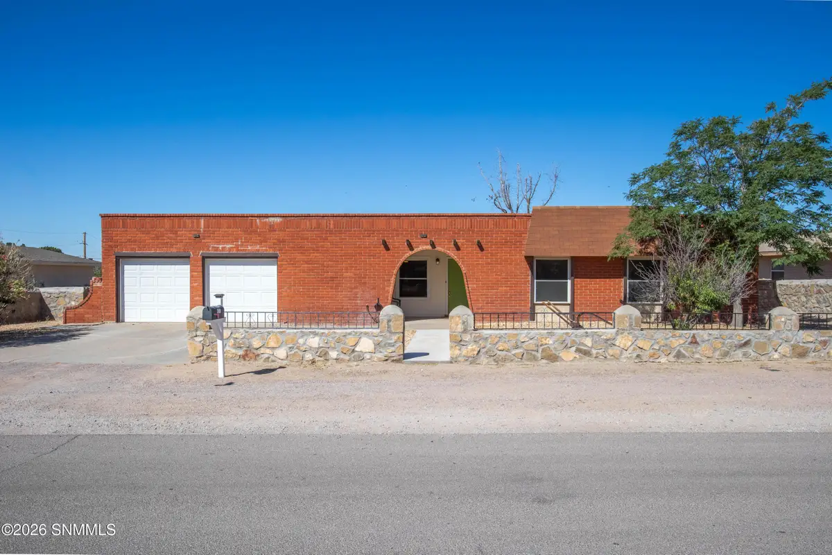 3909 N Lilac Drive, Las Cruces, NM 88005 - #1