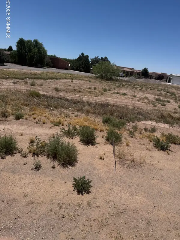 4265 Esterlina Court, Las Cruces, NM 88005