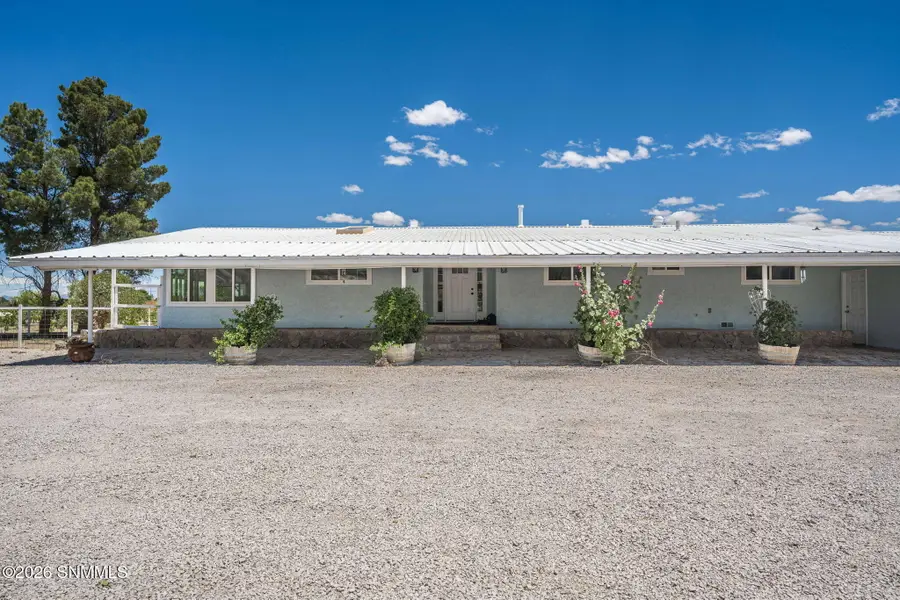 680 Carver Road, Las Cruces, NM 88005 - #3