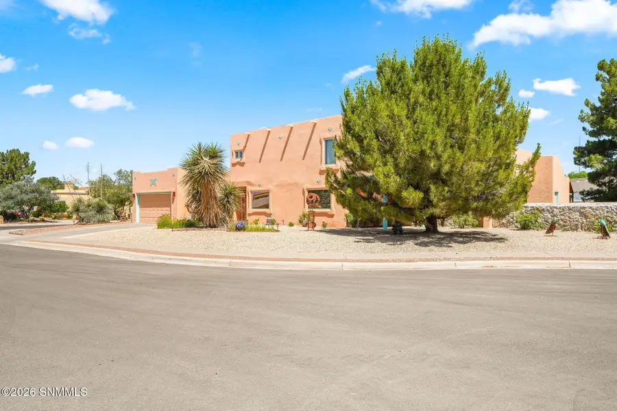 340 Bristol Court, Las Cruces, NM 88001 - #2