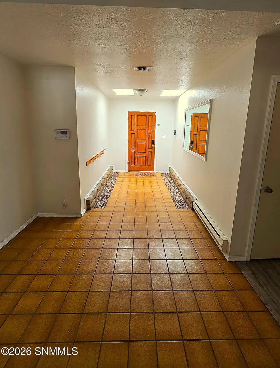 700 Sundown Court, Las Cruces, NM 88011 - #3