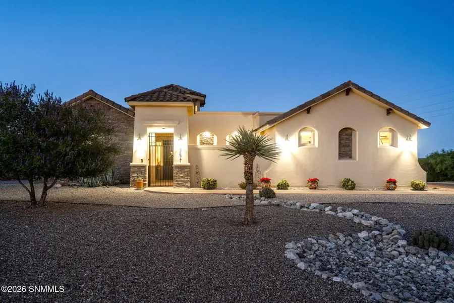5677 Calle De Paradise, Las Cruces, NM 88011 - #3