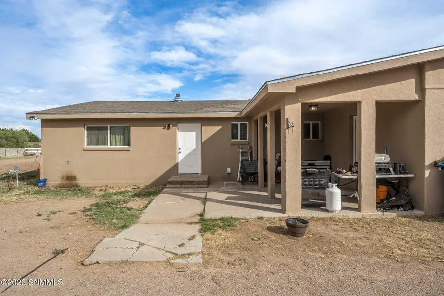 114 N Aries Avenue, Las Cruces, NM 88005 - #2