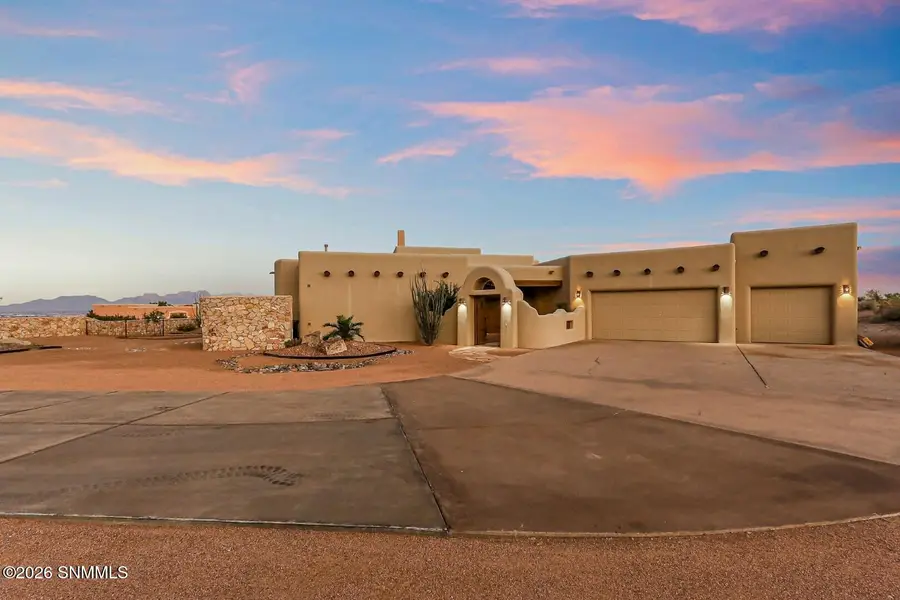 8060 Constitution Road, Las Cruces, NM 88007 - #3