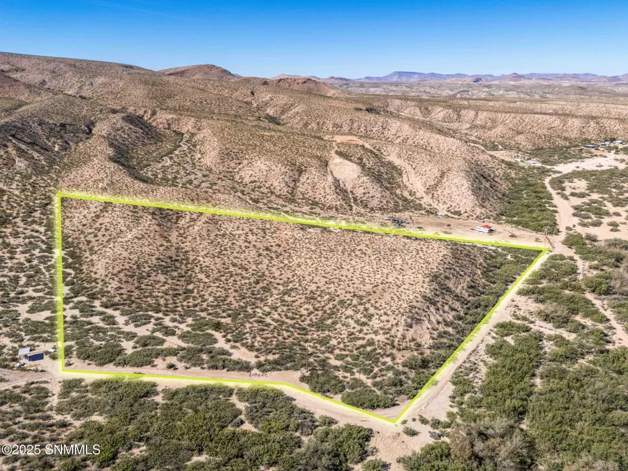 120 Camino Orilla, Radium Springs, NM 88054 - #3