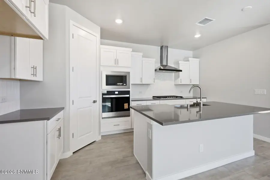 5061 Sand Stream Road, Las Cruces, NM 88012 - #3