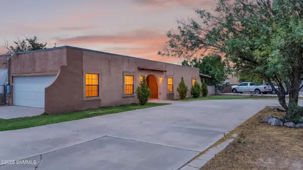 855 Trojan Loop, Las Cruces, NM 88007