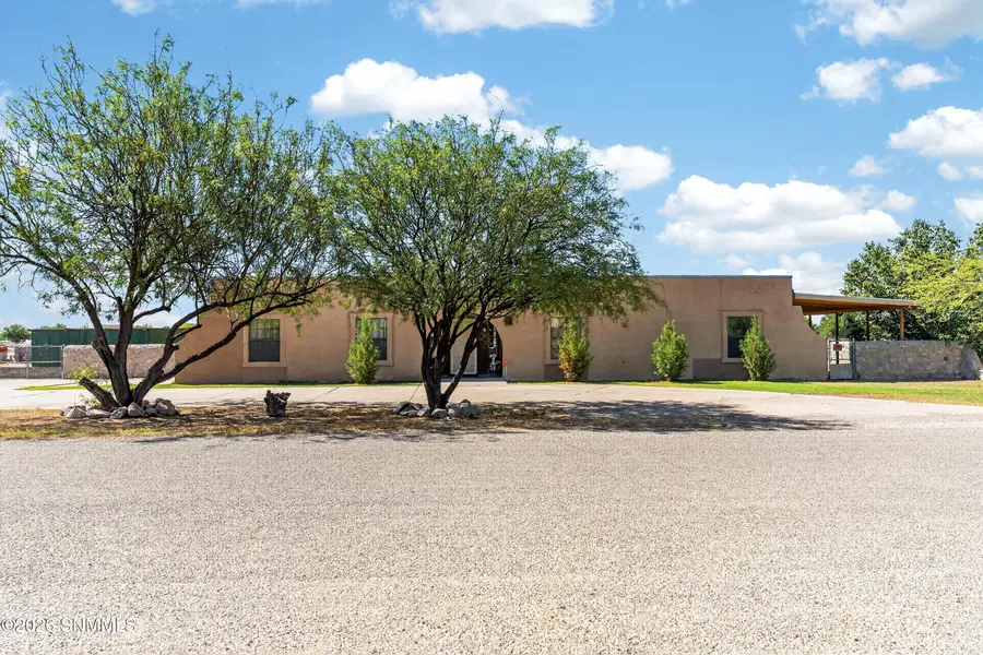 855 Trojan Loop, Las Cruces, NM 88007 - #3