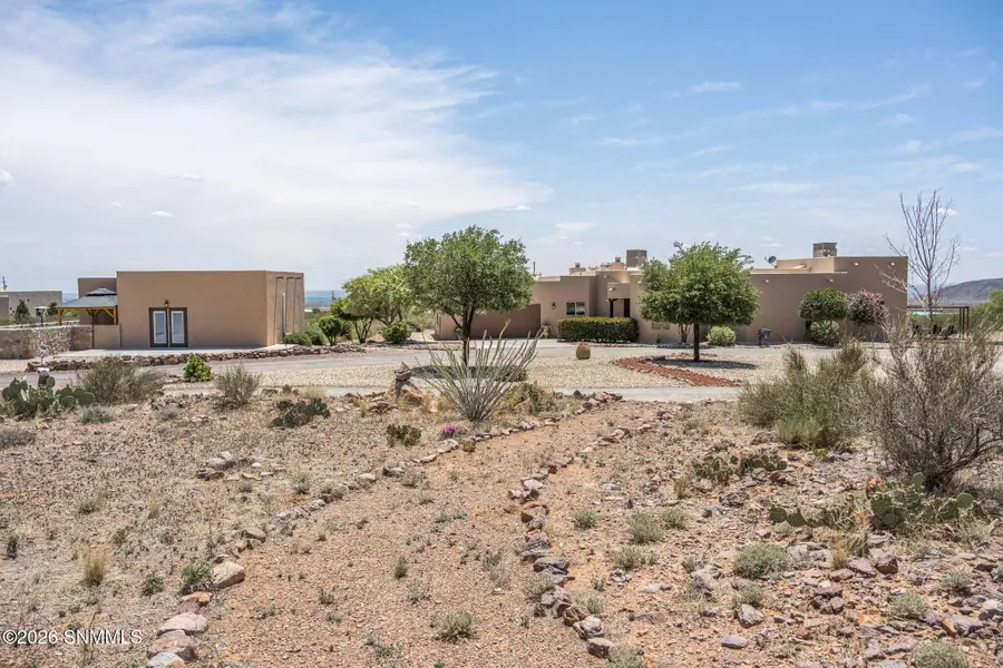 5006 Apex Mine Road, Las Cruces, NM 88011 - #3