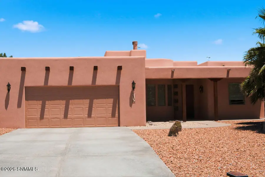 2462 Conchas Lane, Las Cruces, NM 88011 - #2