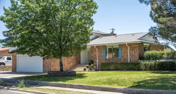 612 Lenox Avenue, Las Cruces, NM 88005
