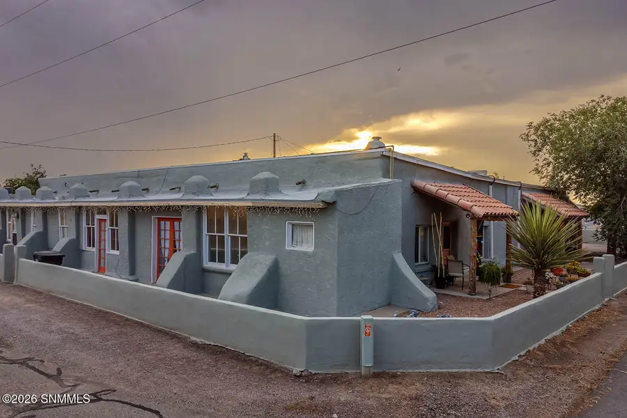 393 E San Miguel Street #1-4, La Mesa, NM 88044 - #3