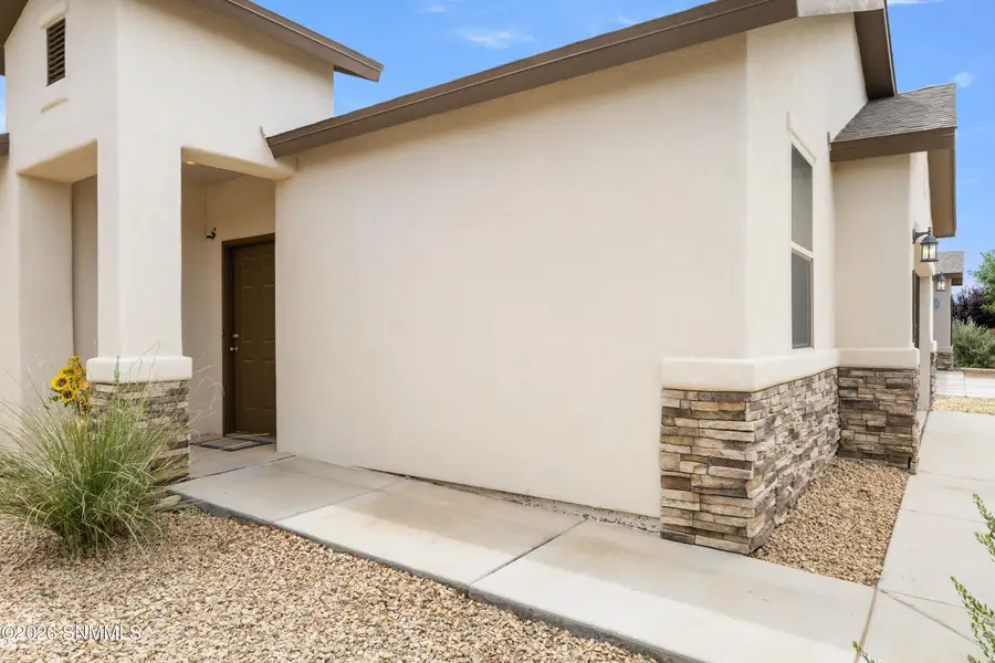 7048 Chaco Street, Las Cruces, NM 88012 - #3