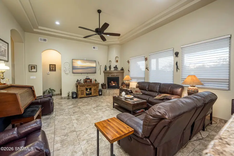 5137 San Carlos Court, Las Cruces, NM 88011 - #3