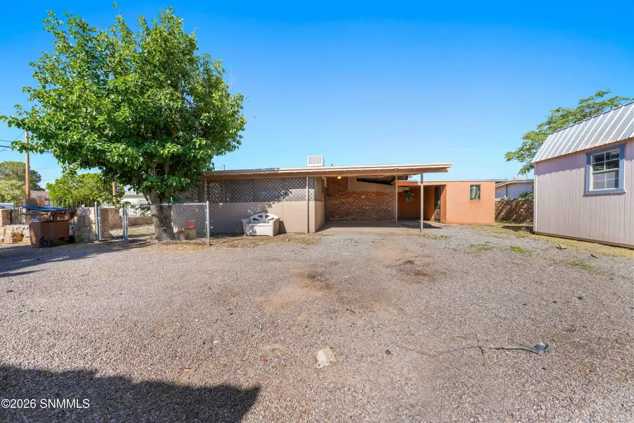 527 Juniper Avenue, Las Cruces, NM 88001 - #2