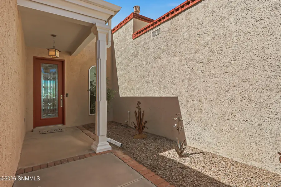 3268 View Drive, Las Cruces, NM 88011 - #3