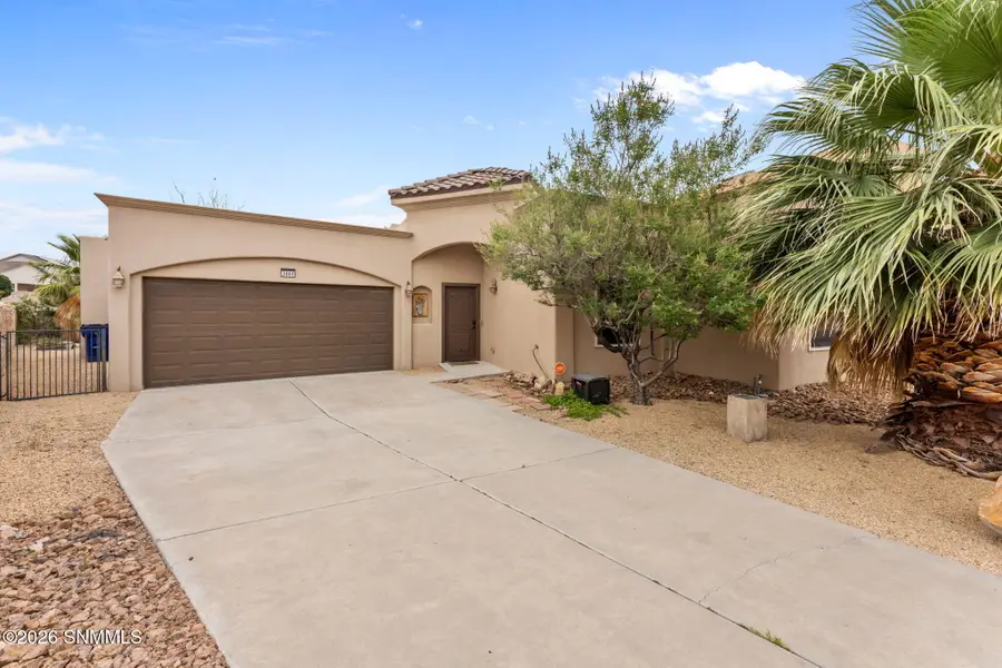 3860 Calle Arriba, Las Cruces, NM 88012 - #2
