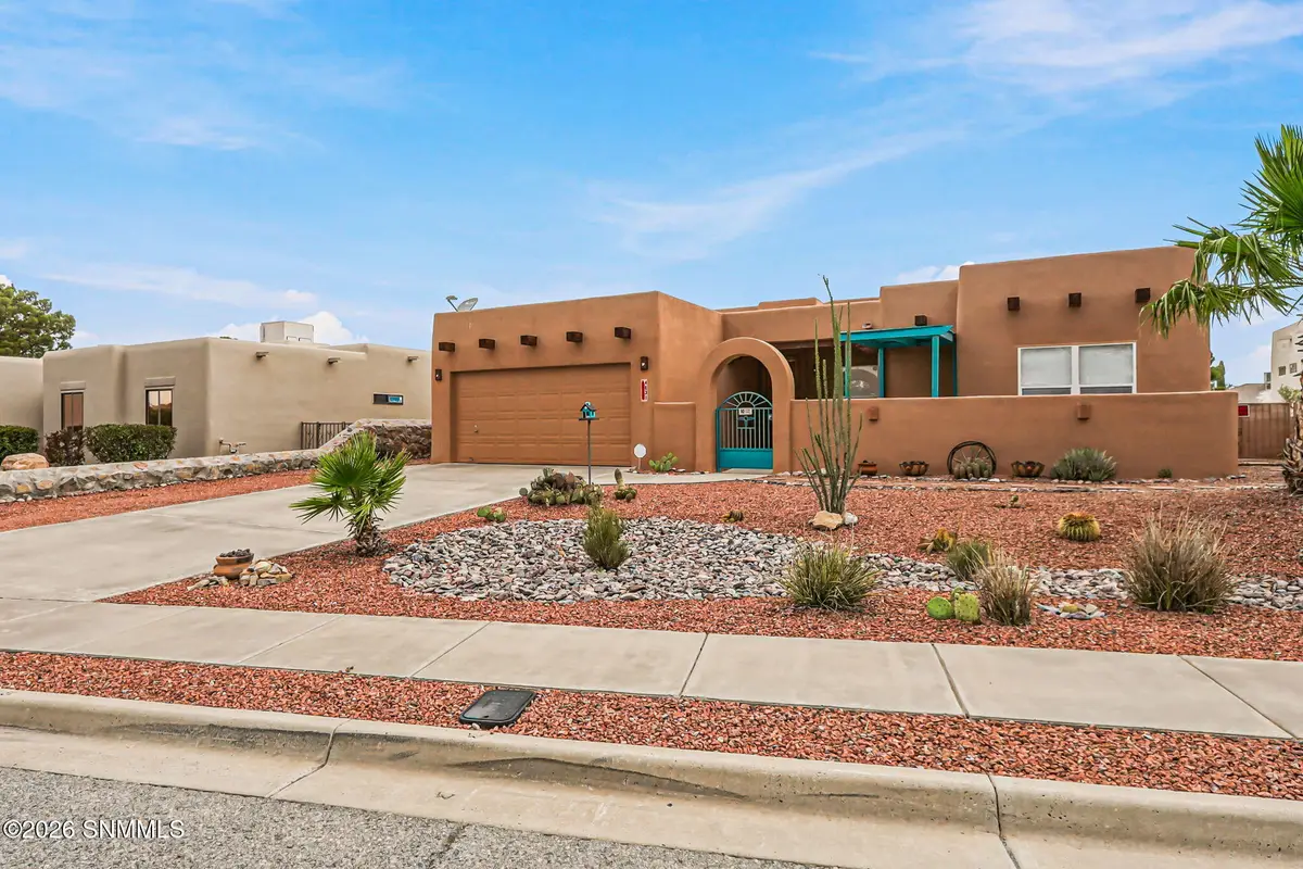 4631 Rock Canyon Loop, Las Cruces, NM 88011 - #1