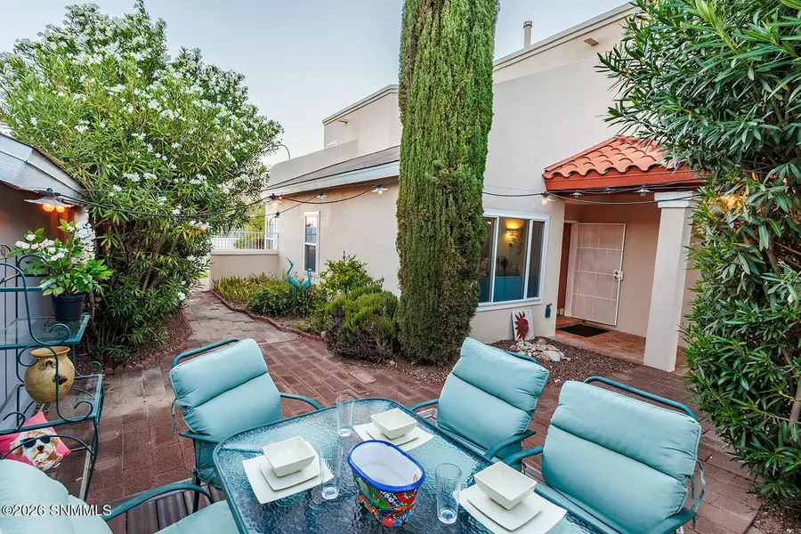 2651 Los Misioneros, Las Cruces, NM 88011 - #2