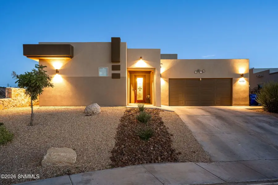 4658 Glenwood Court, Las Cruces, NM 88011 - #2