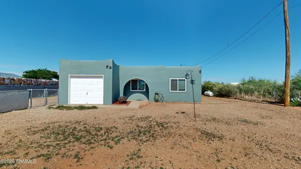 4623 Chamizal Road, Las Cruces, NM 88011