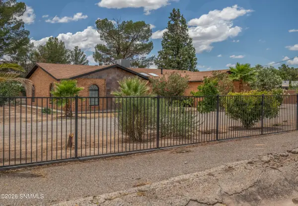 5129 N Valley Drive, Las Cruces, NM 88007