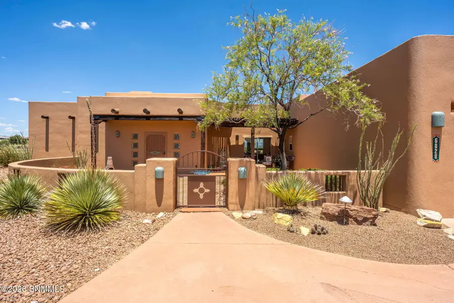 6828 Alhambra, Las Cruces, NM 88007 - #3