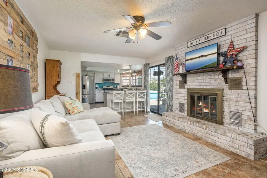 993 Valle Hermosa, Las Cruces, NM 88005 - #2