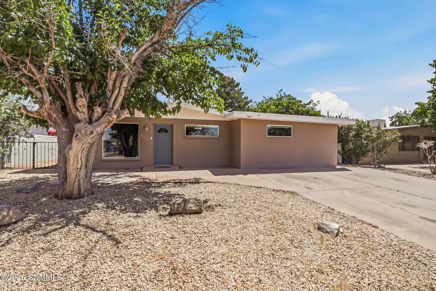 1525 Durazno Street, Las Cruces, NM 88001 - #2