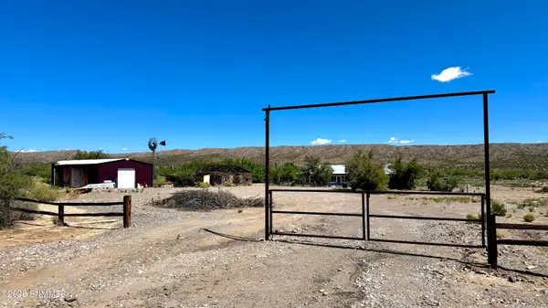 57 Old Ranch Road, Elephant Butte, NM 87935